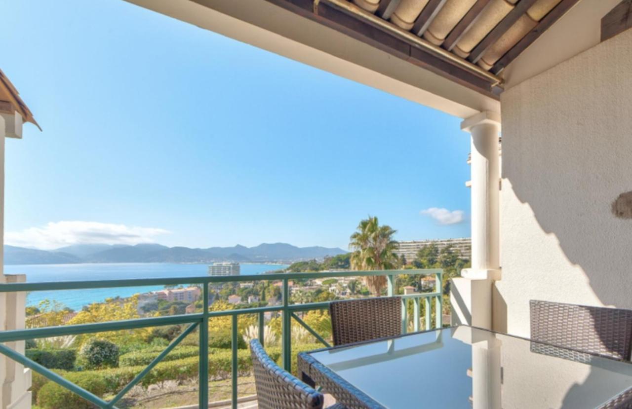Appt Vue Mer Exceptionnelle Sur Baie De カンヌ エクステリア 写真